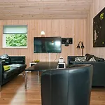 度假居 5 Star Holiday Home In Ebeltoft