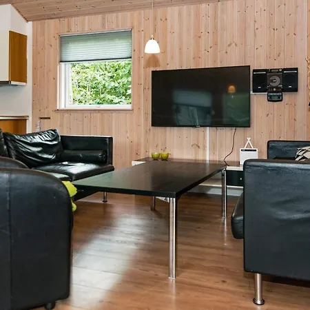 5 Star Holiday Home In Ebeltoft Ebeltoft
